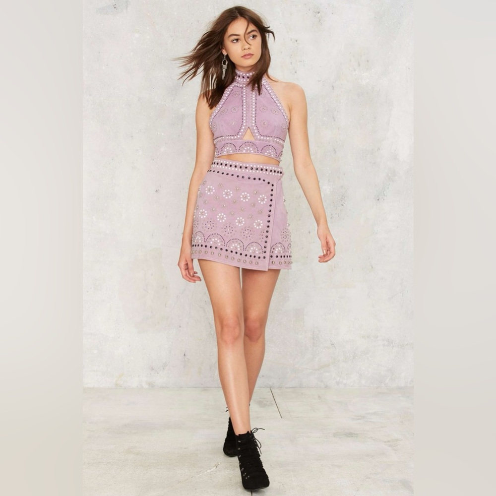 Nasty Gal - Lilac Sisters of the Moon Studded Suede Skirt & Top Set - Picture 3 of 17